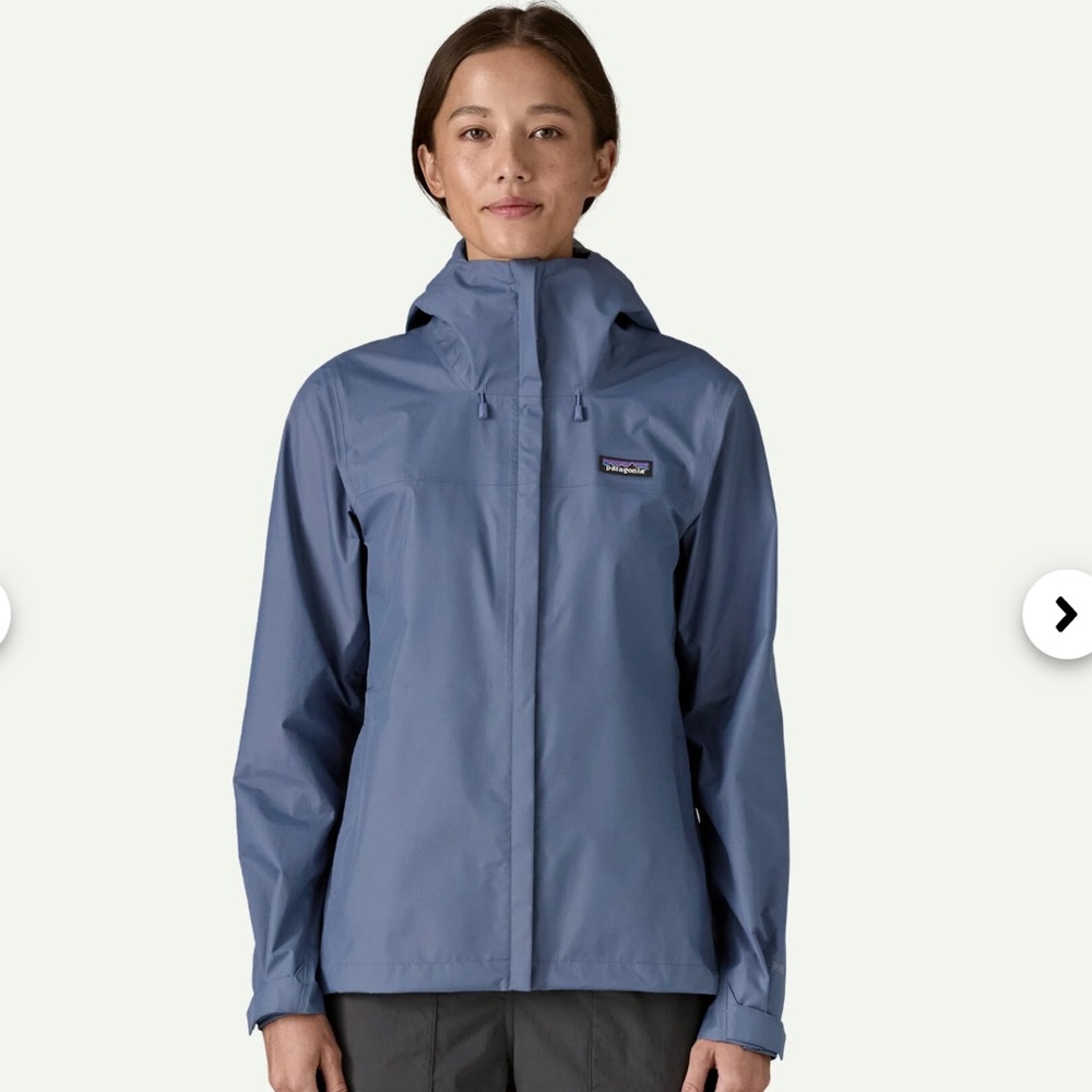 Patagonia Women’s Torrentshell Rain Jacket - Picture 2 of 10